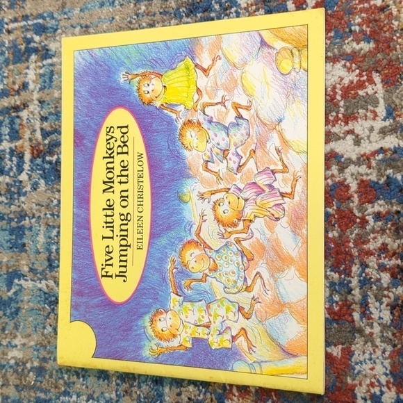 Scholastic 5 Little Monkeys 5 Little Sharks Paperback Book Set of 2 - Picture 3 of 8